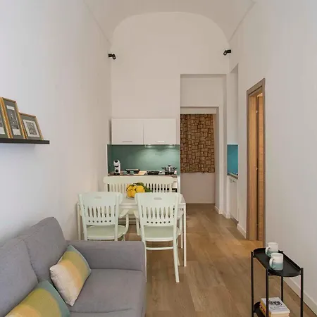 La Casa Di Nelly Boutique Apartment Napoli Exterior photo